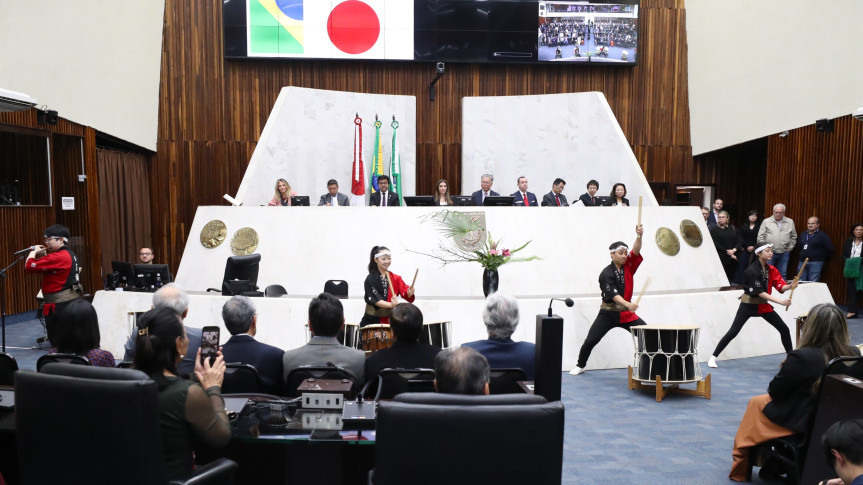 Assembleia Legislativa do Paraná | ALEP | Notícias > Assembleia Legislativa celebra 130 anos do Tratado de Amizade Brasil-Japão com homenagens e exposição histórica