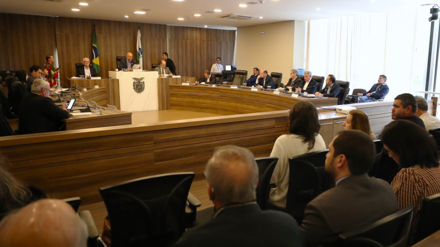 Assembleia Legislativa do Paraná | ALEP | Notícias > Audiência Pública reúne Executivo e sociedade civil para debater orçamento do Paraná para 2026