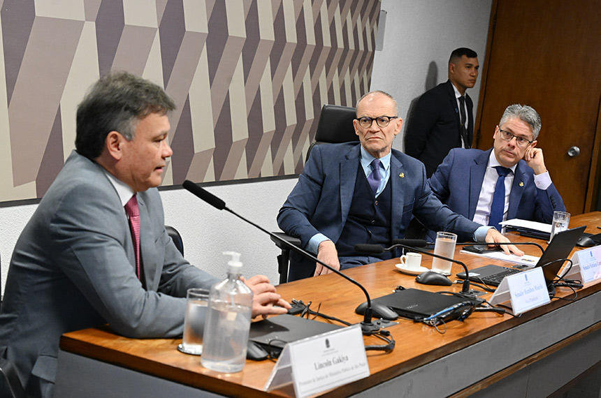 Debate em CPI aponta falhas do Estado no combate ao crime organizado — Senado Notícias