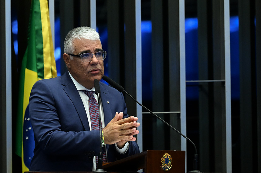 Girão cita Estatuto de Roma e diz que expulsões no Ceará são terrorismo — Senado Notícias