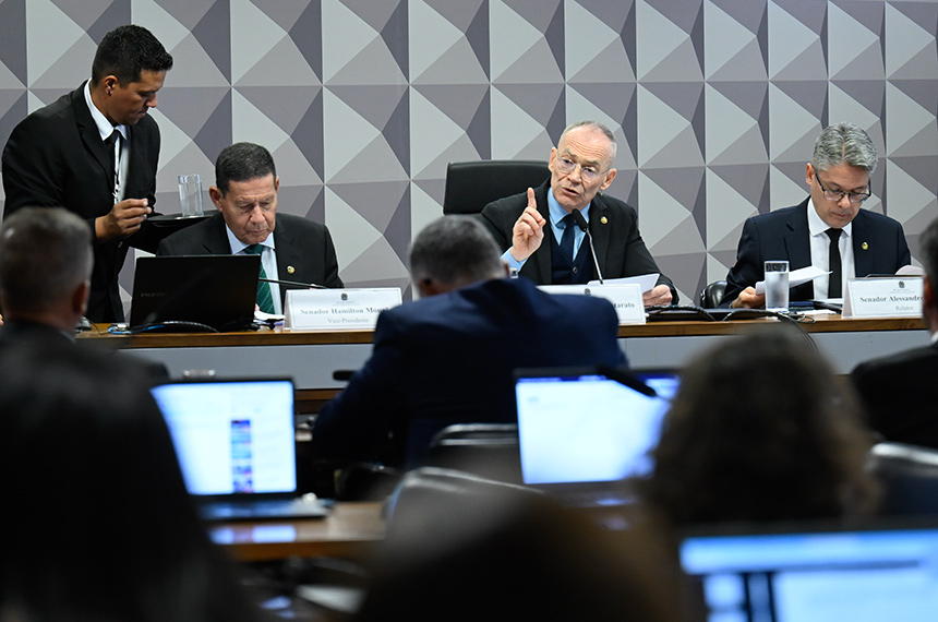 Segurança pública foi destaque na semana do Senado — Senado Notícias