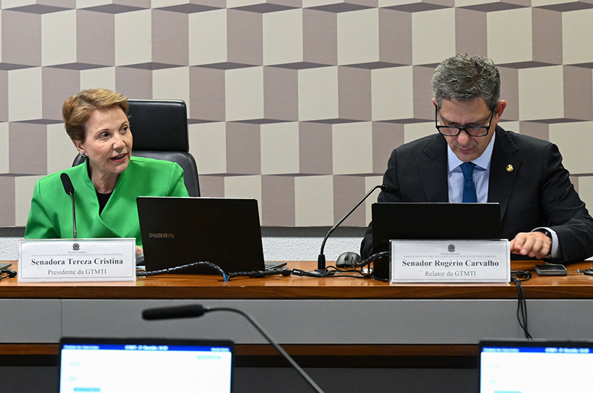 Senadores vão propor regras para mineração em terras indígenas — Senado Notícias