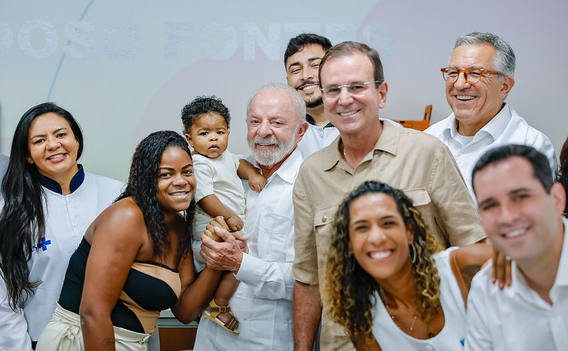 Lula entrega nova ala em hospital que havia sido praticamente abandonado: 'Atendimento digno'