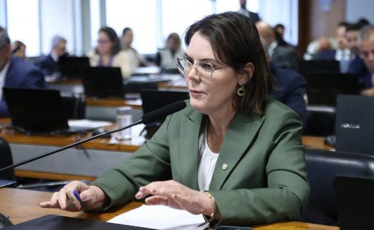Comissão aprova garantia de tratamento respeitoso à mulher durante investigação policial e processo penal — Portal da Câmara dos Deputados