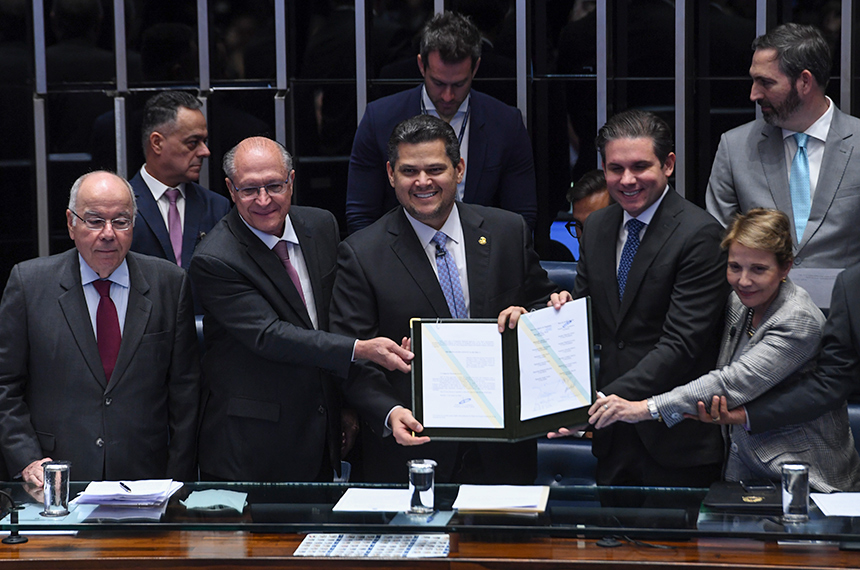 Congresso promulga Acordo Mercosul-União Europeia — Senado Notícias