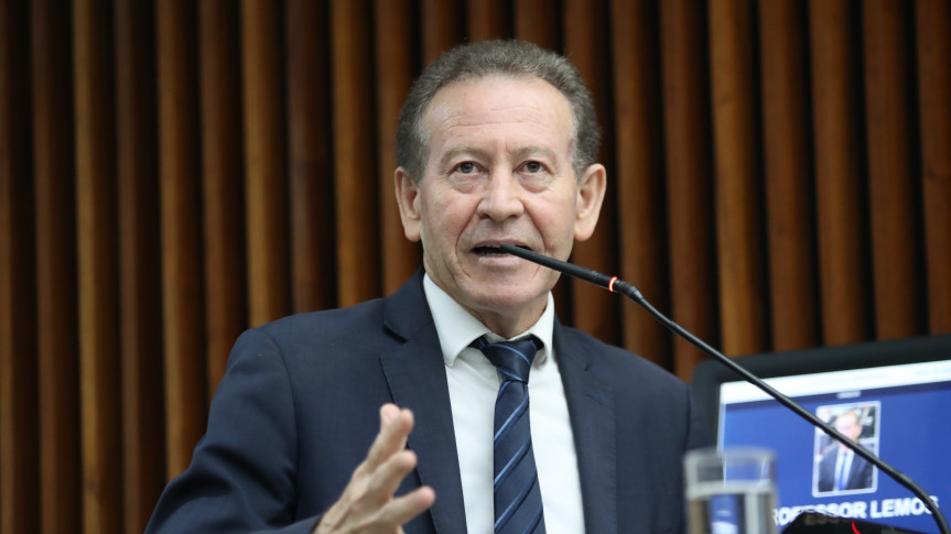 Assembleia Legislativa do Paraná | ALEP | Notícias > Deputado Professor Lemos (PT) avalia reajuste de 5% como insuficiente e destaca defasagem salarial no serviço público estadual
