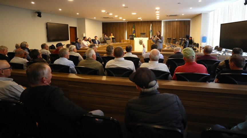 Assembleia Legislativa do Paraná | ALEP | Notícias > Assembleia Legislativa recebe cooperativistas em ação de educação política do Sistema Ocepar
