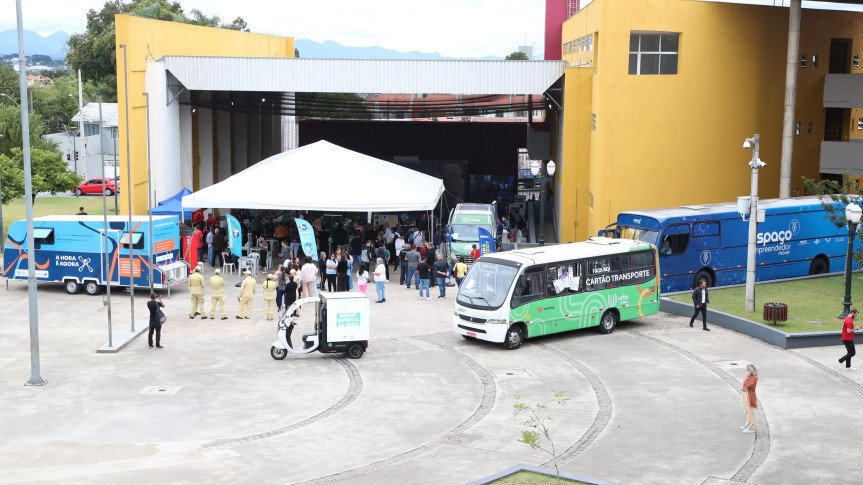 Assembleia Legislativa do Paraná | ALEP | Notícias > Regional Cajuru: Assembleia nos Bairros realiza 1.920 atendimentos nas áreas de saúde, cidadania e assistência social