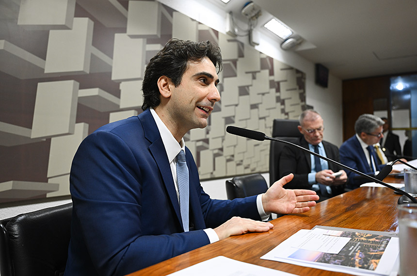 Galípolo explica liquidação do Master e diz que tema não foi tratado no STF — Senado Notícias