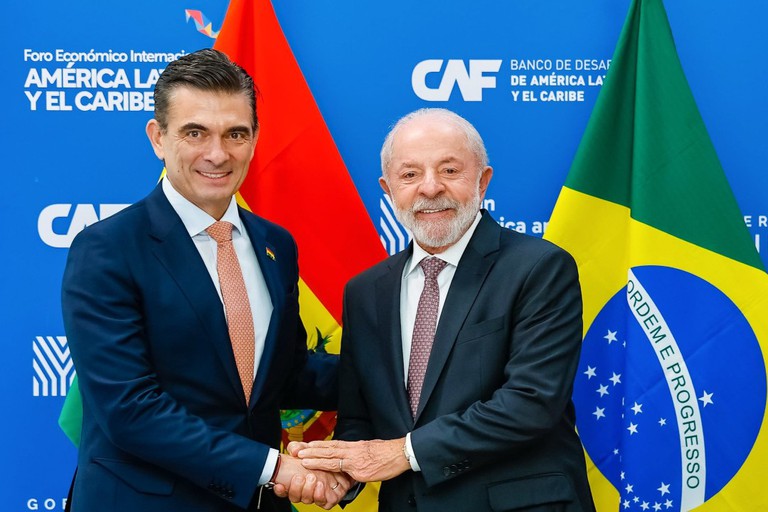 Após telefonema do presidente da Bolívia, Lula enviará ajuda humanitária ao país — Agência Gov