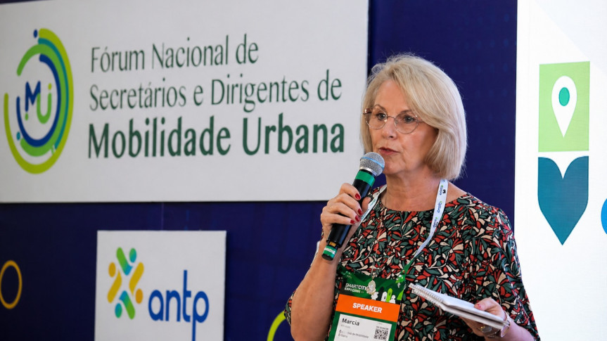 Assembleia Legislativa do Paraná | ALEP | Notícias > Maio Amarelo: deputada Secretária Márcia Huçulak (PSD) alerta para cuidados que salvam vidas no trânsito