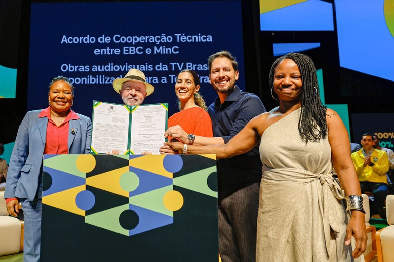 'Cultura abre horizontes, faz enxergar mais longe e aquilo que não era visível', diz Lula em lançamento do Tela Brasil — Agência Gov