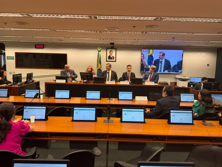 Comissão debate fiscalização do Bolsa Família e aponta avanços no combate a fraudes — Portal da Câmara dos Deputados