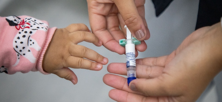 Vacina pneumo 20 está disponível no SUS para crianças de até 5 anos e grupos especiais — Agência Gov