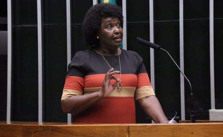 Câmara aprova acordo do Mercosul para proteger mulheres vítimas de violência — Portal da Câmara dos Deputados